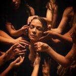 Natalia Lafourcade Instagram - Gracias @rollingstone @rollingstoneenespanol ♥️🙏🏼 por hacerme parte de estas nominaciones con #detodaslasfloresnl celebro el trabajo de mis compañeras y compañeros, la transformación de la música y de la industria en estos tiempos que nos reta a seguir buscando y reinventando nuestros mundos. Nos celebro como artistas y celebro que con nuestras músicas podamos conectar con tantos corazones en el mundo. ¡Gracias vida! Y gracias a ustedes mi gente linda que siguen dando sentido a cada paso caminado y también a todos los que vienen por andar. 🕊❤️🌸🌬🍃