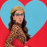Natalia Oreiro Instagram - ⁣ ¿Qué ves? ¿Qué ves cuando me ves? ♥️ ♥️ 👓 @byranieri @lasoreirooficial ♥️ 📸 @brunoilusorio ♥️ @luligemelli ♥️ @karinacamporinomkp ♥️ @giachinomatias ♥️ @veronica.bonomo ♥️ @vivistallone ♥️ @turtupab