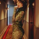 Natalia Oreiro Instagram - ⁣ Creo en el amor a primera risa ♥️😁 📸 @brunoilusorio 📽 @tinchochiesa 👗 @nantolin 👢 @lucianomarraok 🏩 @hotelmontevideo ♥️ @luligemelli 💚 @rosanjuan ✂️ @sergiolamensaok 💄 @castillosfernando ➿ @diegoalfonsouy 🍀 @merynaor 💡 @fefodiaz.art