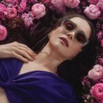 Natalia Oreiro Instagram - ⁣ ☀️🌸😎☀️🌸😎☀️⁣ Que les parecen estas gafas? 🕶️ @byranieri @lasoreirooficial 🕶️ Y traen cadenita para no perderlas!😃 @brunoilusorio @luligemelli @karinacamporinomkp @giachinomatias @veronica.bonomo @tomas_bergman @anteraestudio