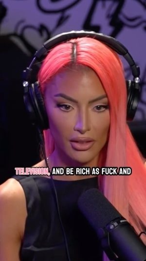 Natalie Eva Marie Instagram - I am not #motivated , I am #disciplined . #Motivation is based off of feelings and emotions. #Discipline is repeated behavior that over time becomes your norm. Don’t get motivated, get disciplined 

#recovery #sober #love #life