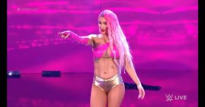 Natalie Eva Marie Instagram - NUMBER ONE! Top Seller @WWEShop ! My #EVALution T-Shirt is now the top selling piece of merch at #WWEShop 🏆! #WWEUniverse , you’ve done it again 🙏

#WWERaw #WWE
 #TheFaceofMondayNightRaw

@WWE 
@WWEonFOX 
@peacocktv
