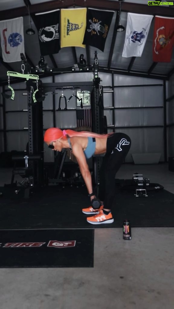 Natalie Eva Marie Instagram - NEM TIPS for Some RDLs 🦾 🏋️‍♀️ let’s get our sweat on before the games today 🏈! - Let’s Go Get Some! - WWW.𝐍𝐚𝐭𝐚𝐥𝐢𝐞𝐄𝐯𝐚𝐌𝐚𝐫𝐢𝐞.𝐜𝐨𝐦 💫Outfit/shoes/ Sunnies: @tyrsport 📦 For Free Shipping Use My Code : NEMFGS 🔋 @reignbodyfuel