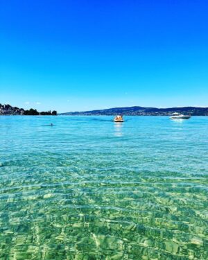 Nathalie Boltt Instagram - Zurich lake. Paddle boats with slides #swissingenuity