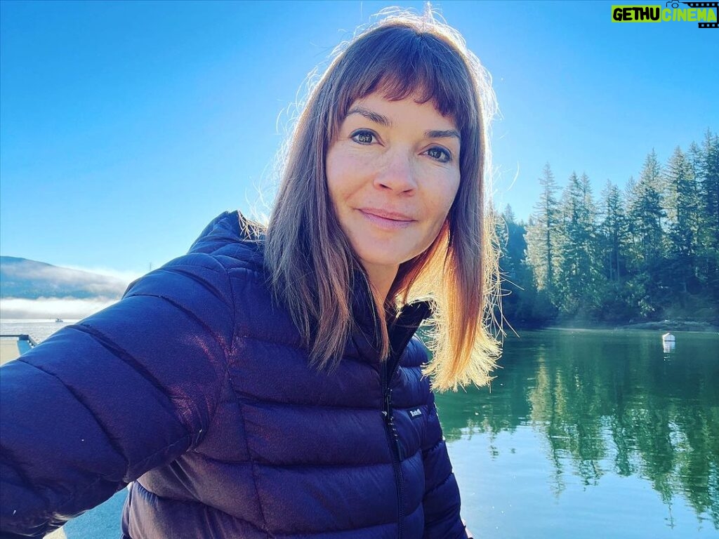 Nathalie Boltt Instagram - A lil backlight and haze au natural to start the day!