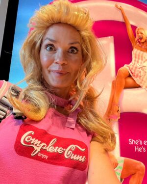 Nathalie Boltt Instagram - Truck Stop Barbie made friends all over last night! (And it wasn’t just cuz of the $10 blowies) #skuzzie #completecnt CREDIT TO @cassandrasawtell for naming this classic! #truckstopbarbie