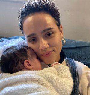 Nathalie Emmanuel Instagram - Auntie’s baby… had to pop back to the UK for a couple of days to meet my niece. She’s perfection… my heart is full. Being an Auntie is my favourite 🥺 #AuntiesBaby #neice #welldoneSis #loveyoubabygirl
