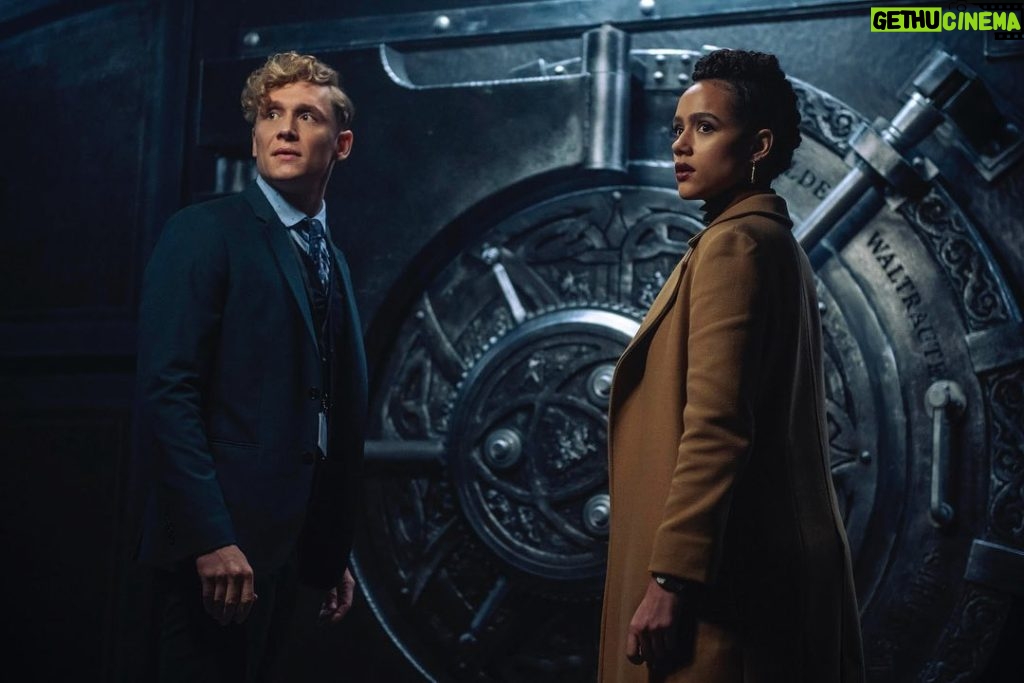 Nathalie Emmanuel Instagram - Meet the Army of Thieves. 💰🔐💰🔐 The action-packed prequel to Zack Snyder's Army of the Dead, directed by and starring Matthias Schweighöfer, is coming soon to Netflix. #ArmyOfThieves @matthiasschweighoefer @nathalieemmanuel @stuartmartin @rubyofee @guzkhanofficial