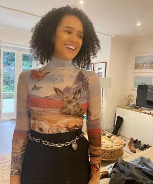 Nathalie Emmanuel Instagram - The fashun styling by @chercoulter for the @gotstudiotour opening!

Suit, top, bracelet and belt by @acnestudios
Boots @aldo_shoes
Bag @studioreco_ 
Earrings @mejuri
Ring @julychildjewellery