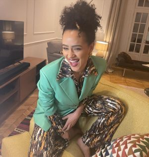 Nathalie Emmanuel Instagram - Safe to say I was feeling myself doing #ArmyofThieves press last night.

Styling by @chercoulter, fashun supplied by my faves @nanushka, earrings Nanushka x @alighieri_jewellery collab. Hair and make up masterfully by @norarobertson_mua.

Army of Thieves is out soon on @netflix…October 29th! Check it out!