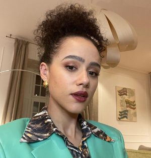 Nathalie Emmanuel Instagram - Safe to say I was feeling myself doing #ArmyofThieves press last night.

Styling by @chercoulter, fashun supplied by my faves @nanushka, earrings Nanushka x @alighieri_jewellery collab. Hair and make up masterfully by @norarobertson_mua.

Army of Thieves is out soon on @netflix…October 29th! Check it out!