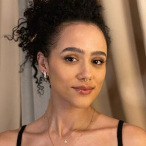Nathalie Emmanuel Instagram - Virtual Press for the up and coming release of @armyofthieves on @netflix on October 29th! Can’t wait for you to see this film… but the fashuuuuunn though…

Styling by @chercoulter obvs
Dress by my faves @nanushka 💃🏽
Jewels by @monisjewelry ✨
Hair and Make Up by @norarobertson_mua