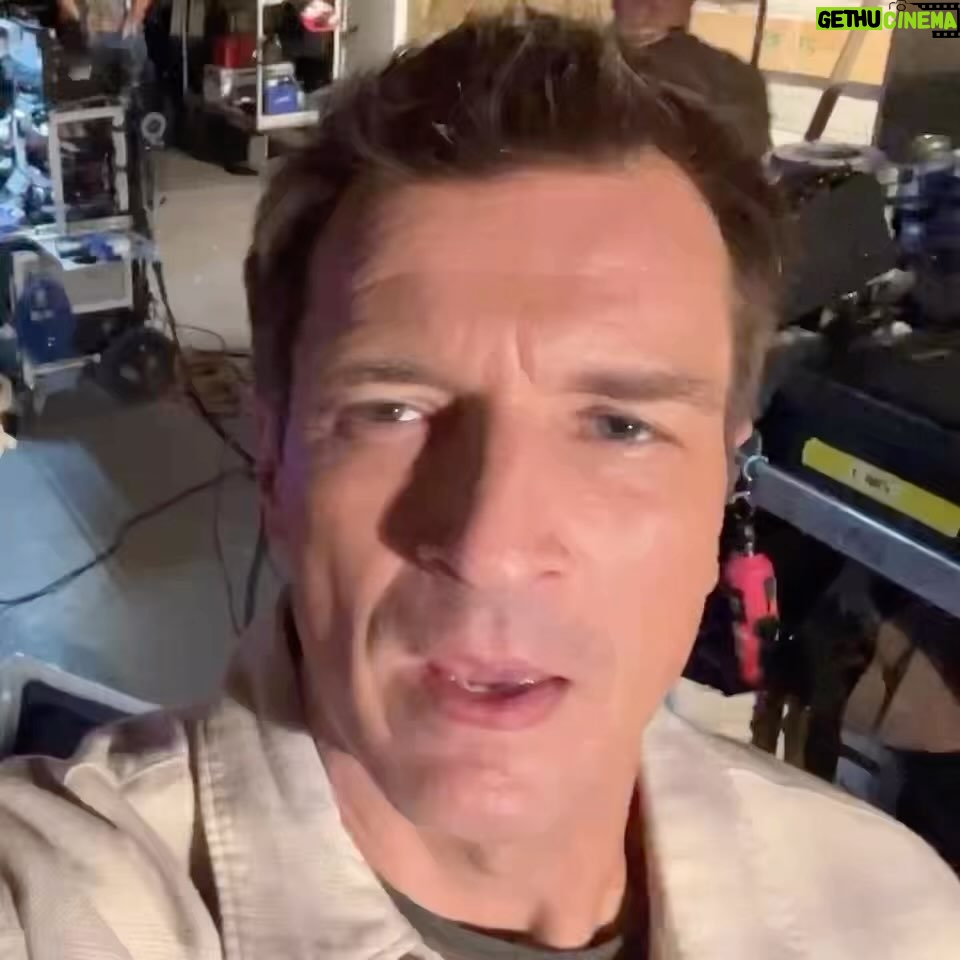 Nathan Fillion Instagram - What are you doing Sunday night? Trick question! Don’t answer, because I don’t care! It only matters what you’re doing Tuesday night- 8pm (7 central) TONIGHT! It’s our new night and time for #TheRookie and #TheRookieFeds on @abcnetwork! It’s a huge Crossover Event! And yes, you can still stream on Hulu.