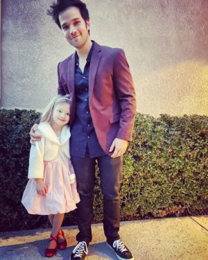 Nathan Kress Instagram - Daddy Daughter Dance leggo 💃🏼🕺🏻 on the way there, she goes “Dad, can we do Rock and Roll music?”
We went with Black Sabbath and Led Zepellin. Man I love my kid ❤️