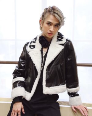 Natouch Siripongthon Instagram - Having a splendid time here in Osaka !! 🫶🏻🙆🏻‍♂️ 
@karllagerfeld @PATLuxuryGroup.Official
#karllagerfeld #karllagerfeldTH #PATLuxuryGroup