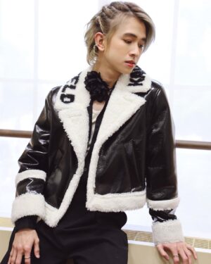 Natouch Siripongthon Instagram - Having a splendid time here in Osaka !! 🫶🏻🙆🏻‍♂️ 
@karllagerfeld @PATLuxuryGroup.Official
#karllagerfeld #karllagerfeldTH #PATLuxuryGroup