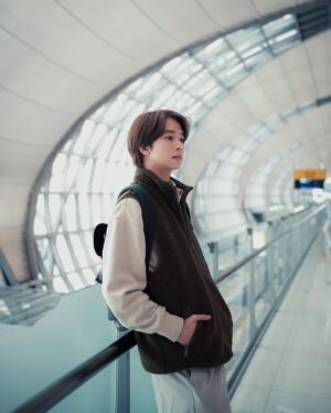 Natouch Siripongthon Instagram - See yaaa 🇯🇵 #fluke_natouch