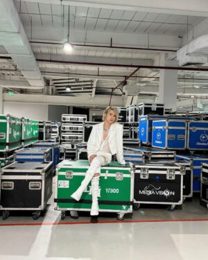 Natouch Siripongthon Instagram - Backstage photos 🕺🏻