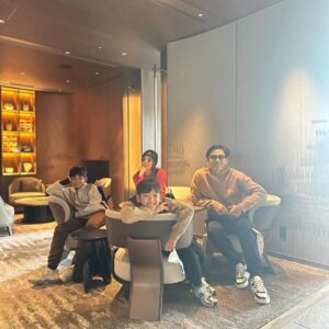Natthawut Skidjai Instagram - มีความสุขที่สุด!! นับว่าเป็นคืนแรกที่ประทับใจ ปกติแล้วผมเป็นคนนอนยากมากในคืนแรก มักจะไม่ค่อยหลับ เหมือนไปไหนก็จะรู้สึกแปลกที่ทุกครั้งในคืนแรก……แต่มานอนที่ดุสิตเกียวโต หลับปุ๋ยเลยครับ หมอนดี ไม่แฟบไปไม่ใหญ่ไป  ห้องดีไม่มีฝุ่น ไม่อึดอัด เตียงนุ่มสบายกำลังดี และที่สำคัญที่สุด……..มื้อเช้า มีกระเพราหมูไข่ดาวววววววววว!!!!!!!! อยากจะกรี๊ด!!!!! ป๋อรอดแล้วววววววว ตอนนี้กำลังจะออกไปเที่ยวแล้ว เดี๋ยวอัพเดตรูปให้ดูนะครับ  #dusitthanikyoto