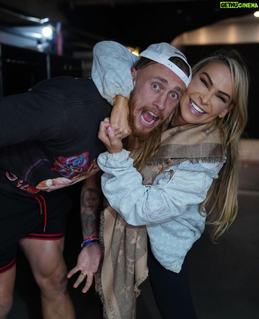 Nattie Katherine Neidhart-Wilson Instagram - Rooting for my friend (and @wwe fam!!) @gkittle and @49ers today at the #superbowl! LETS GO!!!!!!! 🏈🏈🏈