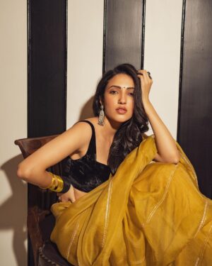 Neha Shetty Instagram - Life lately : Chapter 3

Styled by @rashmitathapa
Wearing @_deepthee_
Accessories @tantra.brassjewellery 
Beauty @makeupbymadhushreeganapathy
Shot by @the_pixel_farmer