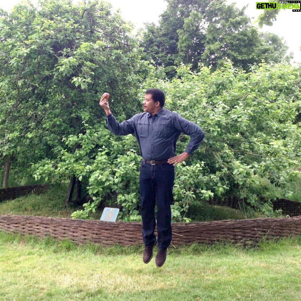 Neil deGrasse Tyson Instagram - Isaac Newton's Woolsthorpe Manor Home, England, where he retreated to escape the 1665 Bubonic Plague. While there he discovered the laws of gravity, which apply everywhere in the universe except, apparently, at his famous Flower-of-Kent apple tree, out back. [On location for the filming of Cosmos: A Spacetime Odyssey, 2013]