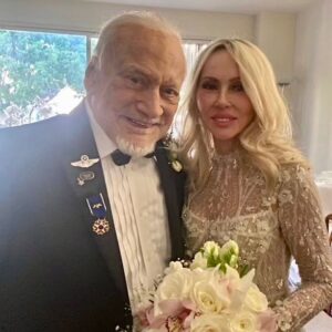 Neil deGrasse Tyson Instagram - ⠀⠀⠀⠀⠀⠀⠀⠀⠀
Happy 93rd trip around the Sun moonwalker Buzz Aldrin. And congratulations on the nuptials. Both, welcomed events en route to getting “Your Ass to Mars.”