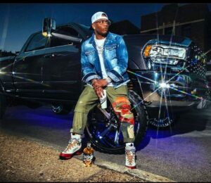 Nelly Instagram - #MOSHINE coming soon ..!!! 
Free shots 314 day …!!!!! ⬆️⬆️⬆️⬆️ 
DrinkMOSHINE.com