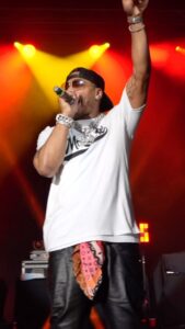 Nelly Instagram - IF THIS JUST A PIECE OF HOW 2023 LOOKED……. 🔥🔥 JUST IMAGINE WHAT 2024 GONE LOOK LIKE!!!! 😬 @drinkmoshine #DerrtyYear