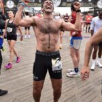 Nev Schulman Instagram - That finish line feeling 🏁