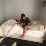 Nick Robinson Instagram - 🛌✌🏼️