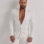 Nicola Mouawad Instagram - #3 #white . 📸 @ermanistahli Styling @basakdizer assistant @ddamlayilmazzzz Suit @moamenawadofficial Hair & Make up @akbulutmurat assistant @ggokhansever #istanbul #photoshoot #cannes #nicolasmouawad #beirut #lebanon #cairo #egypt #actor #acting ‎#نيقولا_معوض #بيروت #لبنان #القاهرة #مصر