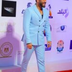 Nicola Mouawad Instagram - #movies make me #happy 😊 @aiwffestival #opening #night #redcarpet . #beautiful #people and beautiful MOVIES 💛 Styled by @kariemfadl Suit by @moamenawadofficial Hair by @mkwy218 #nicolasmouawad #beirut #lebanon #cairo #egypt #actor #acting ‎#نيقولا_معوض #بيروت #لبنان #القاهرة #مصر Aswan, Egypt