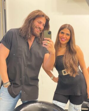 Nicolas Mouawad Instagram - Living on changing moods and changing #looks 😎
Thank you so much @emanyousry ya 7elwa 💛 
Time to change that name though @hair_for_her22 🙄

#nicolasmouawad #beirut #lebanon #cairo #egypt #actor #acting
#نيقولا_معوض #بيروت #لبنان #القاهرة #مصر