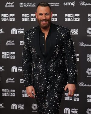 Nicolas Mouawad Instagram - RED SEA FILM FESTIVAL opening night.
THANK YOU FOR ALL THE LOVE 💛
suit by @georgeshobeika 🌟 

Thanks to Maha & Mohamed Ali @alsagheersalons .

📸 @ahmedraafat4 

#nicolasmouawad #beirut #lebanon #cairo #egypt #actor #acting
#نيقولا_معوض #بيروت #لبنان #القاهرة #مصر