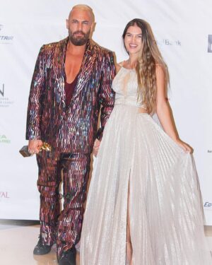 Nicolas Mouawad Instagram - MUREX D’OR 2023 with YOU 🤍

Dressed by the super talented & super kind @hassidrissofficial ✨

And styled by the amazing @islam.mitwally !! ✨

Thank you for going out of your way to make tonight possible!! Forever grateful!