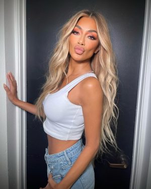 Nicole Scherzinger Thumbnail - 482.1K Likes - Most Liked Instagram Photos