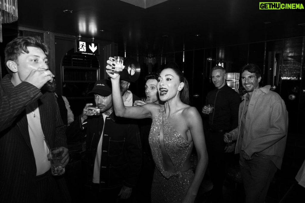 Nicole Scherzinger Instagram - @sunsetblvdmusical knows how to after party! 🖤🍾