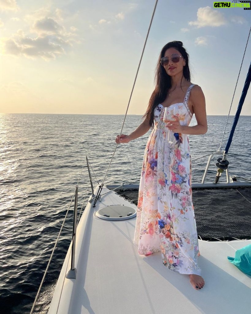 Nicole Scherzinger Instagram - From Sunset Blvd. to sunset at sea… sweet surrender 🙏🏽