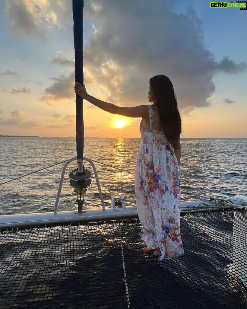 Nicole Scherzinger Instagram - From Sunset Blvd. to sunset at sea… sweet surrender 🙏🏽