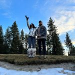 Nikki Garcia Instagram - We are Tahoe NYE ready!!! ❄️🎿☃️🎊🥳 Daddy thinking he’s really funny lol @theartemc Daddy is very ready!!