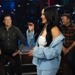 Nikki Garcia Instagram - I literally have the coolest job ever! And get to meet the COOLEST people ever! On stage with @carlypearce as she sings Man! I feel like a woman!, hanging with @boyziimen , laughing with @realjoeyfatone and then having @carsondaly & @blakeshelton roast everyone! I meaaan tonight just doesn’t get any better!! All NEW #barmageddon starts NOW!! On @usanetwork 💋🙌🏼🍻🤠🐎🤩🧲✨🥃🐴