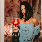 Nikki Garcia Instagram - 2 hours away from an all NEW #barmageddon only on @usanetwork 💋🍻🤠 And hope you are feeling festive bc TONIGHT is back 2 back episodes of Barmageddon!! In case you missed Barmageddon’s Holiday Bartacular 🎅🏻🎄🥃 You’ll get to see it tonight on USA!