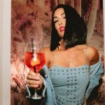 Nikki Garcia Instagram - 2 hours away from an all NEW #barmageddon only on @usanetwork 💋🍻🤠 And hope you are feeling festive bc TONIGHT is back 2 back episodes of Barmageddon!! In case you missed Barmageddon’s Holiday Bartacular 🎅🏻🎄🥃 You’ll get to see it tonight on USA!
