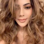 Nikki Tamboli Instagram - I m a habit u can’t quit..🫀 . . . . . . . . . . #saturdaymood #messyhair #glam #justme