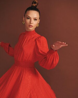 Nilsu Berfin Aktaş Instagram - @allmagazine  ile çok güzel bir çekim gerçekleştirdik 🌸 
Yayın Direktörü @meltemaydin_ofc
Genel Yayin Yönetmeni @zeynepsia
Röportaj @timurcanersoy
Moda Editörü @dilarayilmazco
Fotoğraf @canberkuregel
Saç @nesriincann
Makyaj @alevkaya
@ufukergin @sociaentertainment