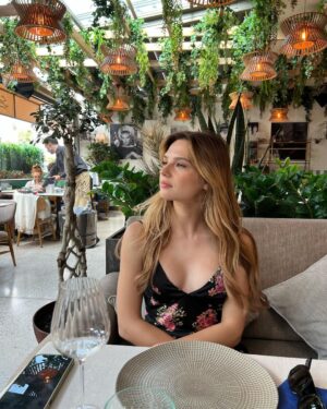 Nilsu Berfin Aktaş Instagram - Yaz gelmiş ☀️