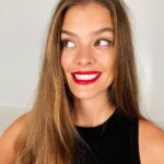 Nina Agdal Instagram - I put on a red lip and had a dirty martini 💯💋
