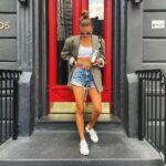 Nina Agdal Instagram - 🏃‍♀️—> 🧃—> 🛵 —> 🍝 —> ❤️‍🔥 New York City, N.Y.