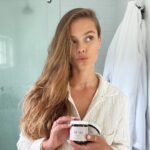 Nina Agdal Instagram - Thank you @arrae.co for sponsoring today’s class and for paving the way for holistic healing. Use nina10 for 10% off, try it out for yourself. 💕 #ArraePartner